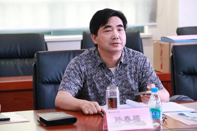 潛心課題研究同心筑夢，提升育人質量再譜華章（教研引領謀新篇,凝心聚力求發展）