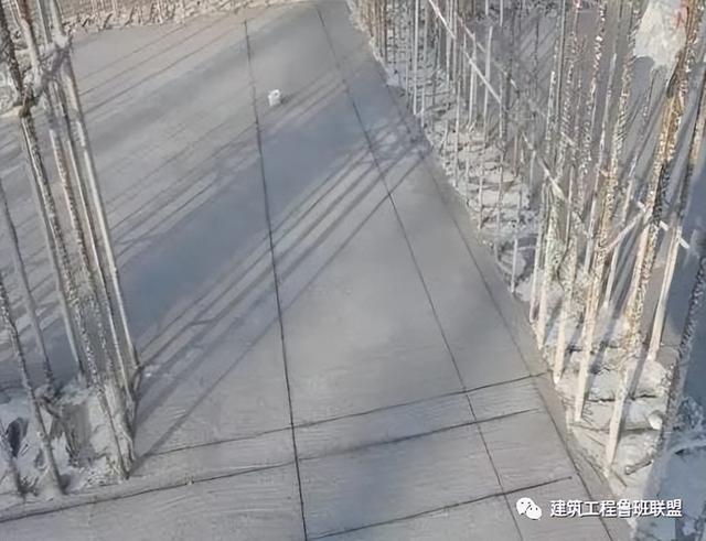 如何穿插提效縮短工期？中建項目示例（施工工藝程序簡單可快速施工縮短工期提前發揮工程效益）