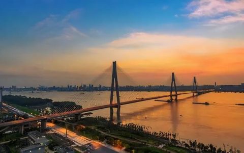 安全 – 如何全面加強工程質量安全管理？（加強施工質量和安全管理）