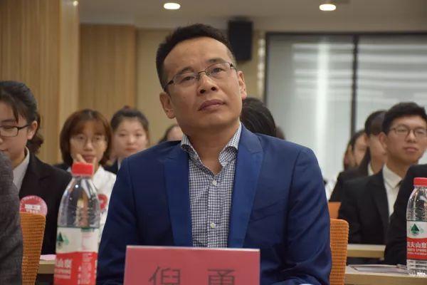 8支戰隊從這場5000人、750支隊伍的競賽中脫穎而出，總決賽倒計時！（n支隊伍淘汰賽決出1234名）"