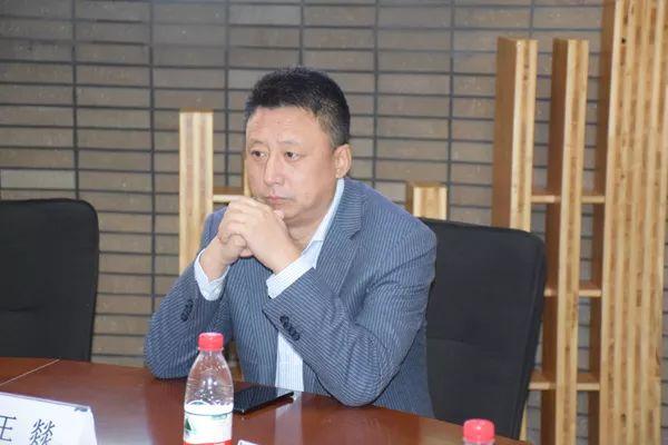 8支戰隊從這場5000人、750支隊伍的競賽中脫穎而出，總決賽倒計時！（n支隊伍淘汰賽決出1234名）"