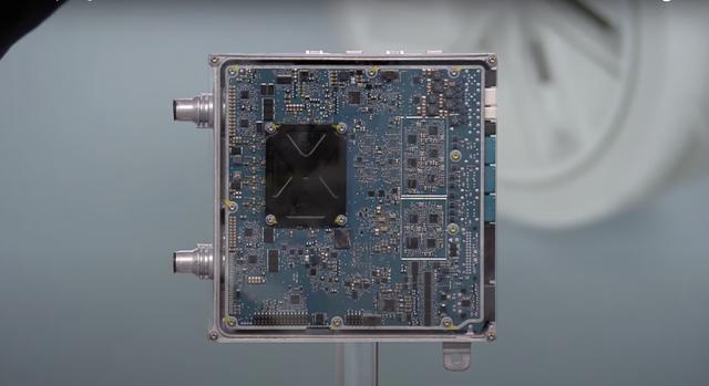 軟件為王！又一家 OEM 進入軟件爭奪戰（oem軟件和商業軟件）