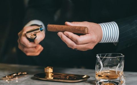 新形勢下商業銀行分支機構日間流動性風險管理分析（商業銀行流動性風險管理研究）