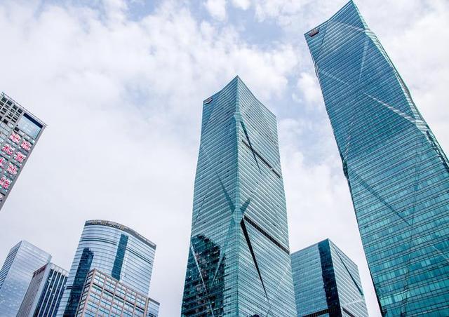 合同管理風(fēng)險知多少？建筑企業(yè)如何管控？（建筑工程合同風(fēng)險管理）