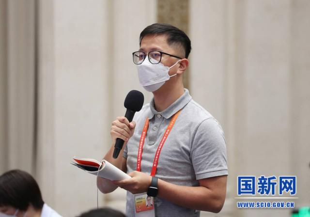 財政壓力加大情況下低保資金能否按時足額發放？民政部答封面新聞
