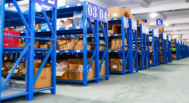 快消品商貿(mào)企業(yè)專屬的倉(cāng)庫(kù)管理軟件應(yīng)該具備哪些硬實(shí)力？（商貿(mào)企業(yè)進(jìn)銷存軟件哪些比較好）