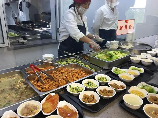 辦社區食堂，經費從哪里來？實行怎樣的管理模式（辦社區食堂,經費從哪里來-實行怎樣的管理模式制度）