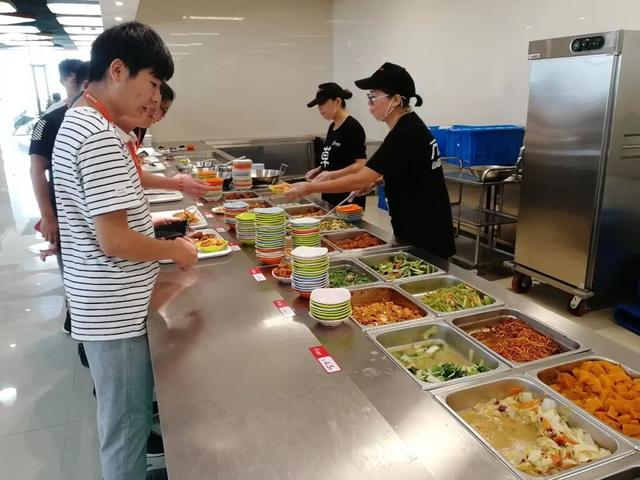 辦社區食堂，經費從哪里來？實行怎樣的管理模式（辦社區食堂,經費從哪里來-實行怎樣的管理模式制度）
